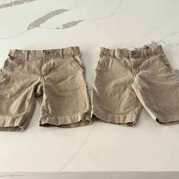 Bundle! Old Navy Uniform Tan Shorts. Size 8. - Picture 1 of 7